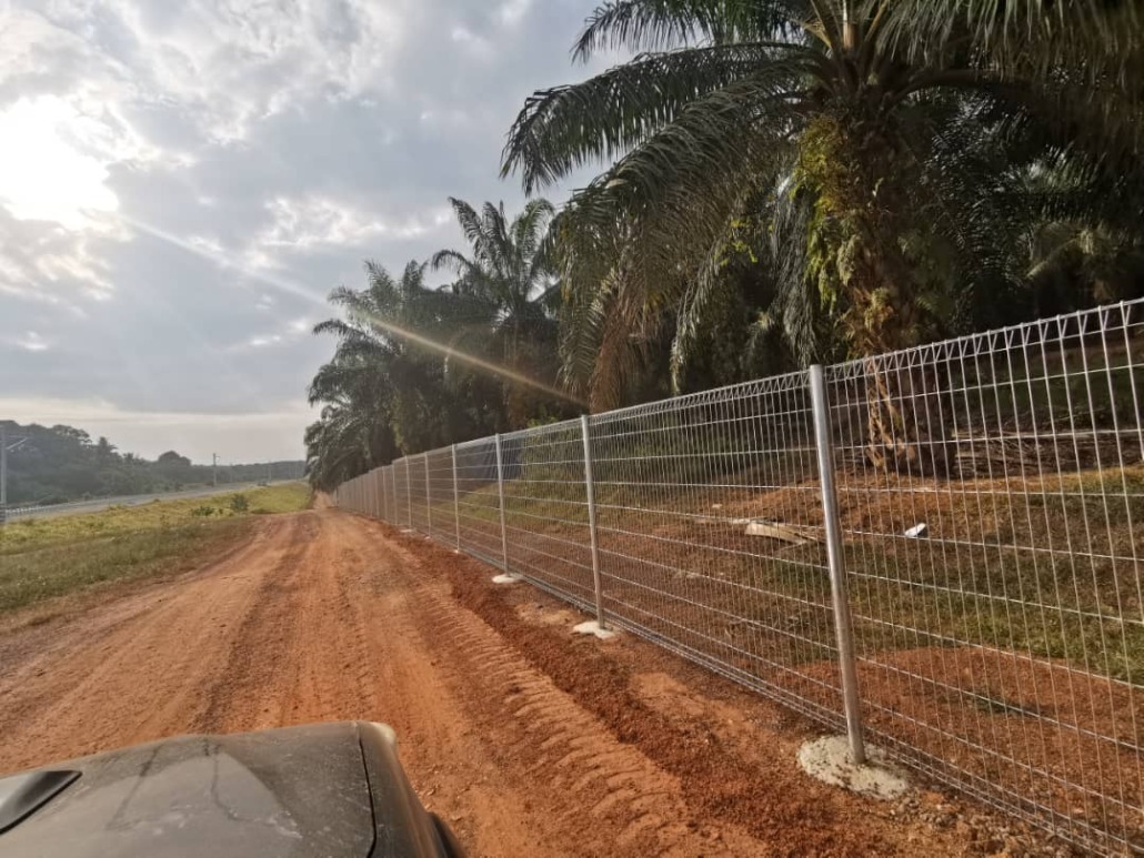 Fencing - Electrified Double Track (EDT), Johor